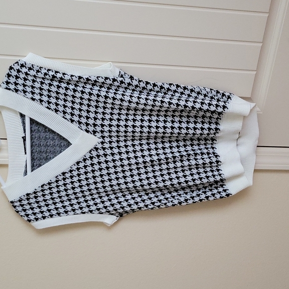 Boohoo | Sweaters | Houndstooth Sweater 